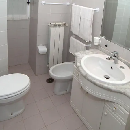Centre 2*