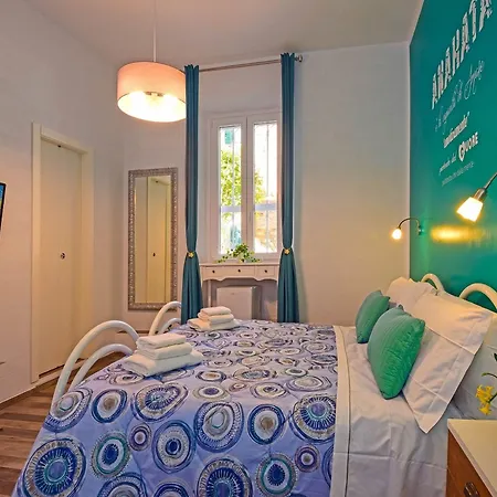 Allegra's House Caracciolo Гостевой дом
