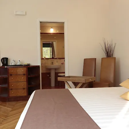 Guest house Delle Arti 3*