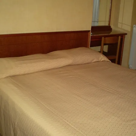 Pomezia 2*