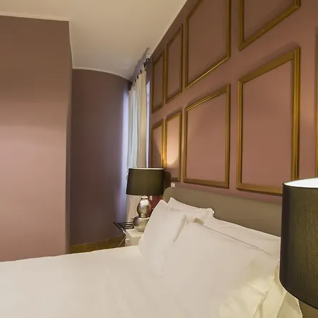Dem Hotel