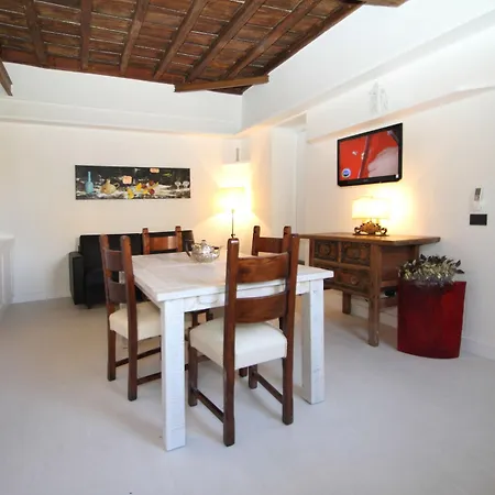 Lhp Trastevere * Roma