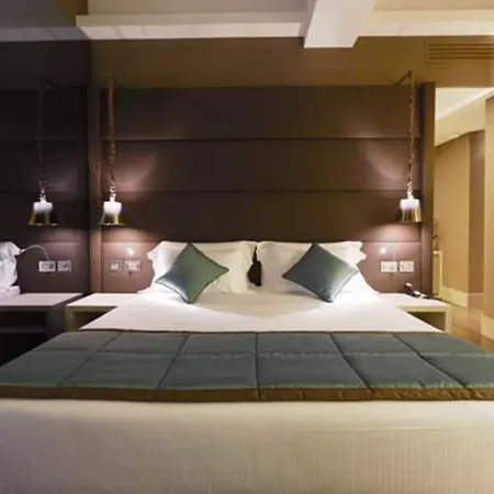 Hotell Harry's Bar Trevi & Restaurant