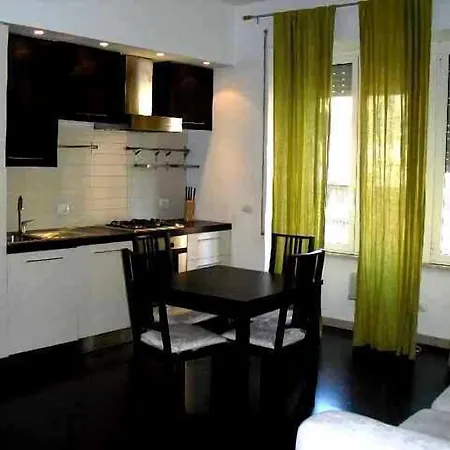 Guest house Holidays S.lorenzo New Rome