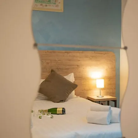 Romerooms Bed & Breakfast 3*