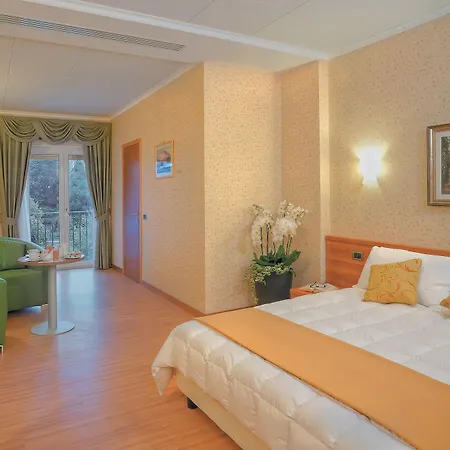 Ele Park Pamphili 4* Řím
