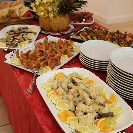 Hotel Ele Park Pamphili