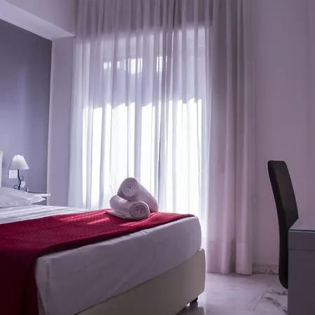 Domus Raffaello 3*