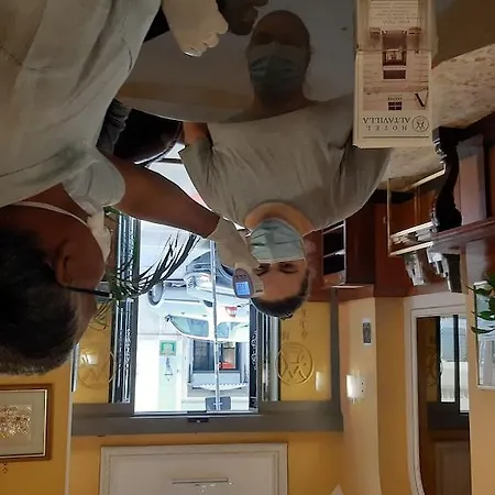 阿尔塔维拉酒店 2* 罗马