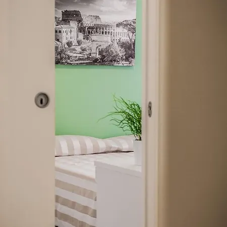 Vatican Holiday In Guest house