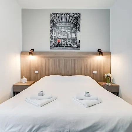Casa Der Poeta 2*