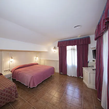 Mancini Park Hotel