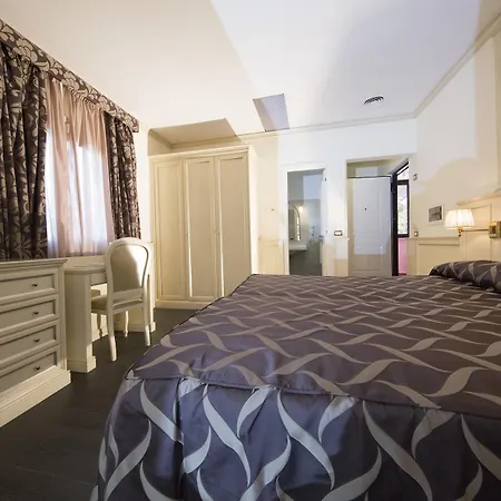Hotel Mancini Park 4*