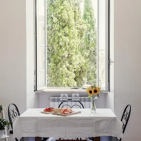 Bed & Breakfast Domus Quiritum Rome