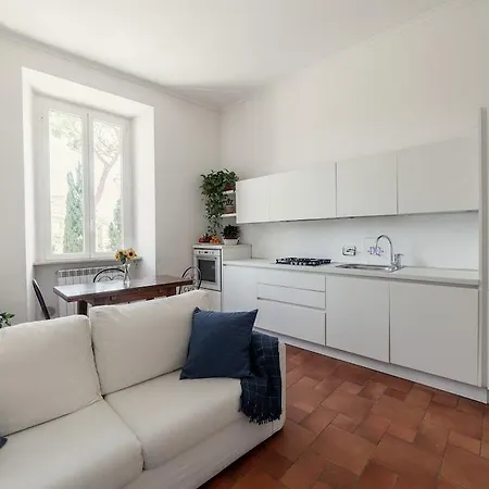 Bed & Breakfast Domus Quiritum Rome
