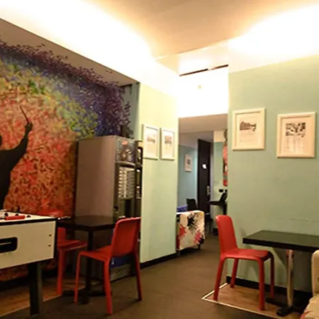 Auberge de jeunesse M&j Place Rome