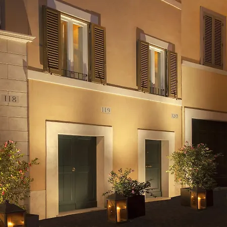 Palazzo Scanderbeg Aparthotel