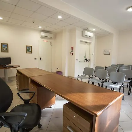 Istituto Piccole Ancelle Di Cristo Re 3*