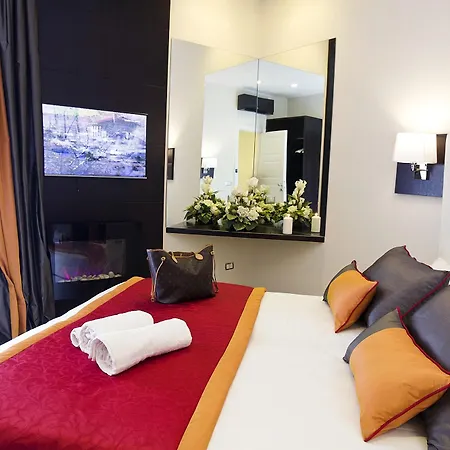 Holidays Boutique 4*