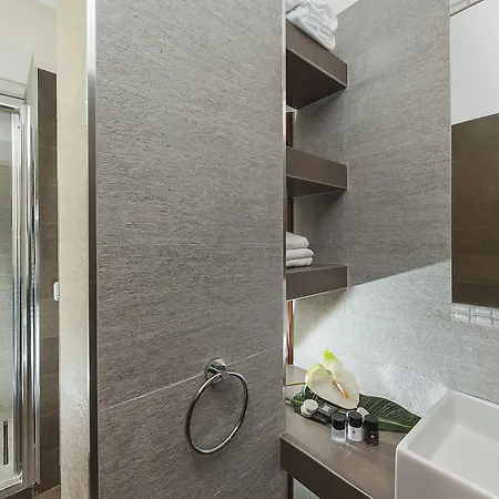 Daphne Trevi Apartment *