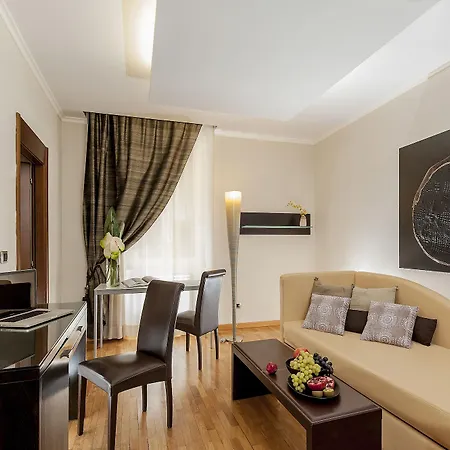 Daphne Trevi Apartment Rome