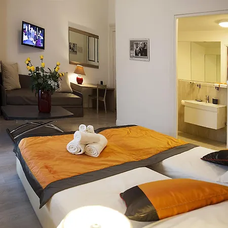 Roman Holidays 2* Rome