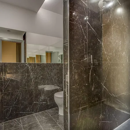 Hotel Otivm 4*