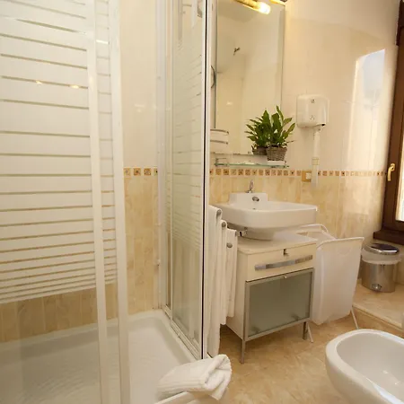 Bed and breakfast Le Di Via Ottaviano - In