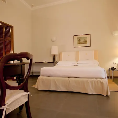 Aldrovandi Hotel 4*