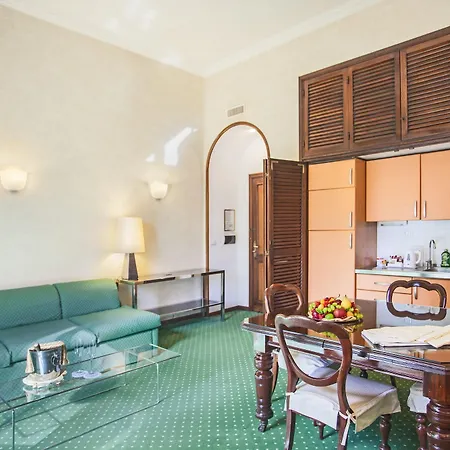 Aldrovandi Hotel 4*