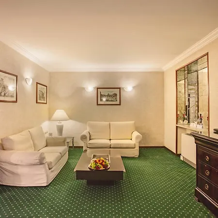 Aldrovandi Hotel
