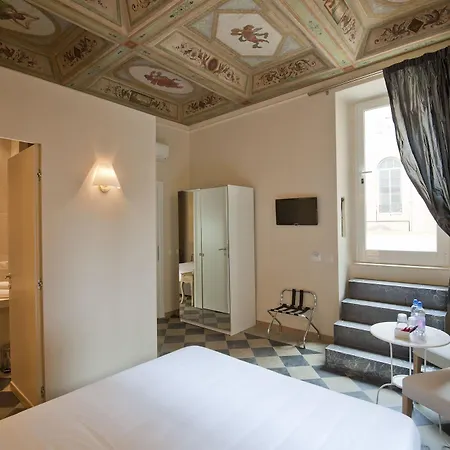 Little Queen Bed & Breakfast 3*