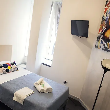Gate 40 Guest house 2*
