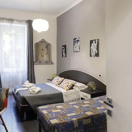 Gate 40 Guest house 2*