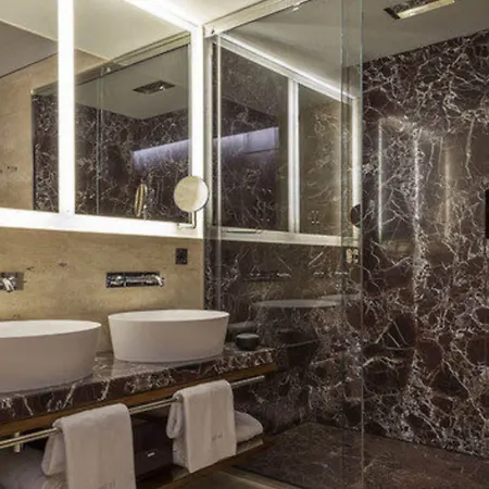 Fendi Private - Small Luxury Of The World 5*