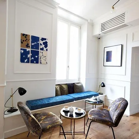 Parisii Luxury Relais Hotel *