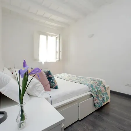 Apartment Corallo *