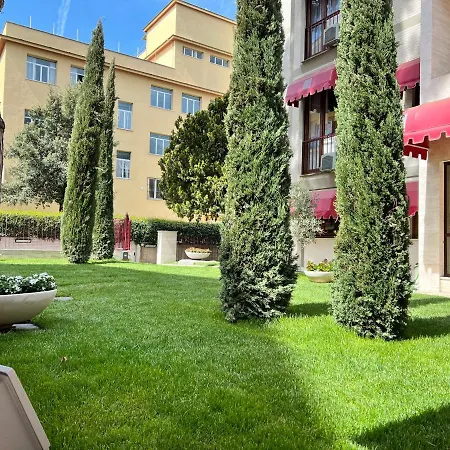 Gemelli Hotel 3*