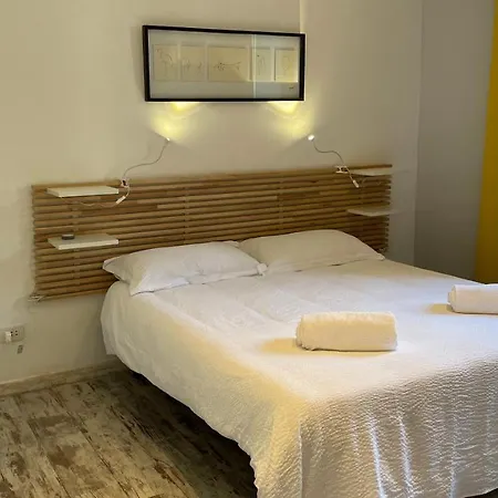 Moshi Moshi Bed & Breakfast