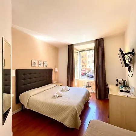 Elle Cavour Rome