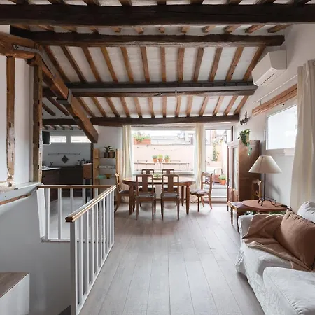 Amazing Penthouse With Terrace And Rooftop In Trastevere Apartment *