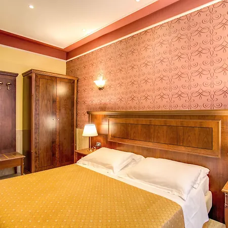 Aurelius Art Gallery Hotel 3*
