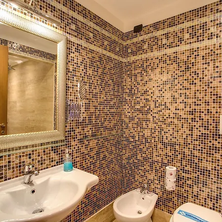 Hotel Aurelius Art Gallery 3*