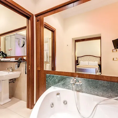Esedra Guest house 2*