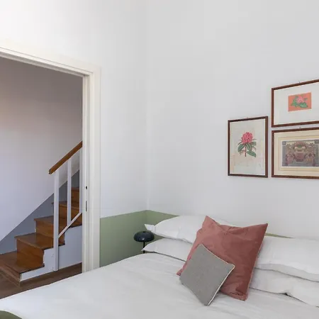 Amazing Penthouse With Terrace And Rooftop In Trastevere Rome
