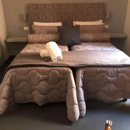 94 Piazza Di Spagna Guest house