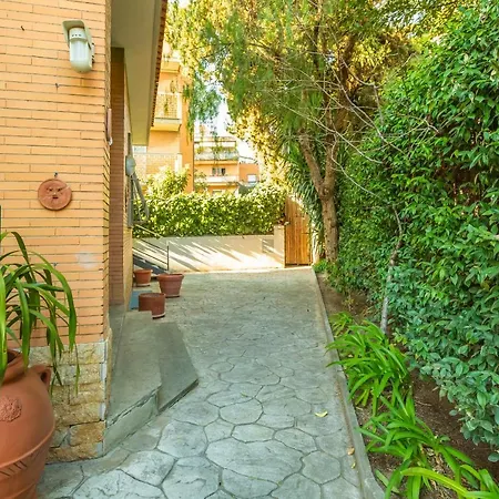 Apartment St Peter's Spacious 4 Bdr With Private Parking Rome