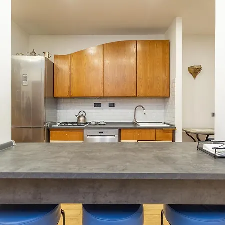 Apartment St Peter's Spacious 4 Bdr With Private Parking Rome