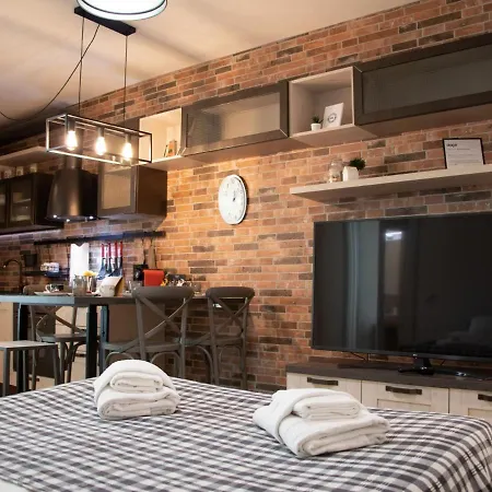 Апартаменты The Rent - Modern Close To Sant'agnese Metro Station Рим