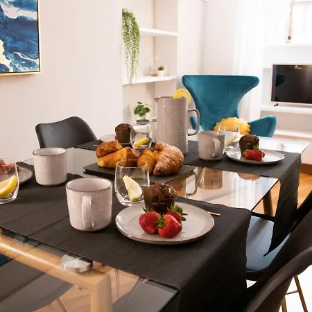 The Rent - Near Piazza Di Spagna Apartment *